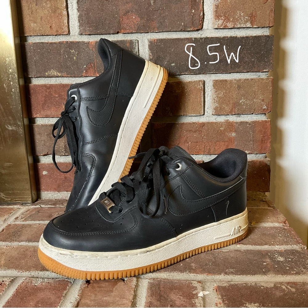 Nike Men's Low-Top Sneakers - Black / Gum